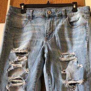Light-wash ripped American Eagle jeans